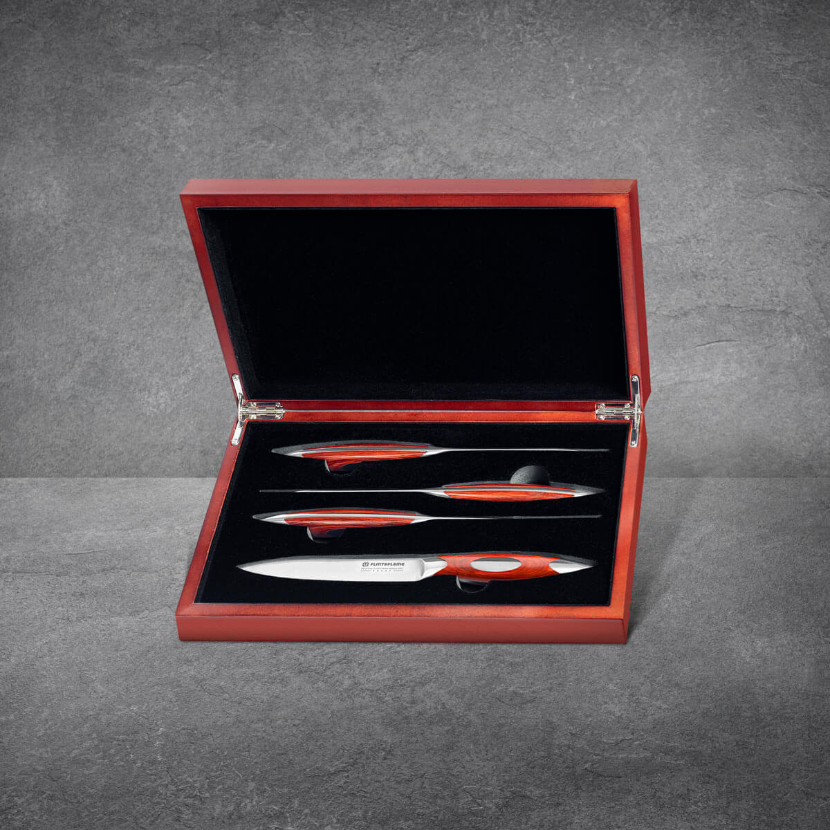 Flint and Flame 4 piece Steak Knife set in Wooden box - 1002705 - The Cotswold Knife Company