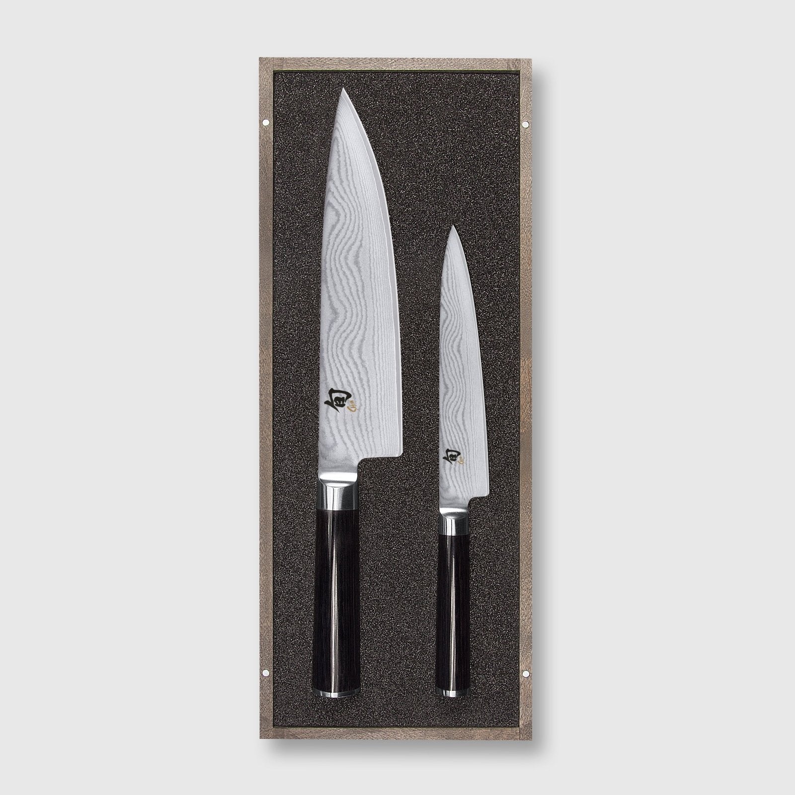 KAI Shun 2 Piece Knife Set - Chef Knife & Utility Knife - KAI-DMS-220 - The Cotswold Knife Company