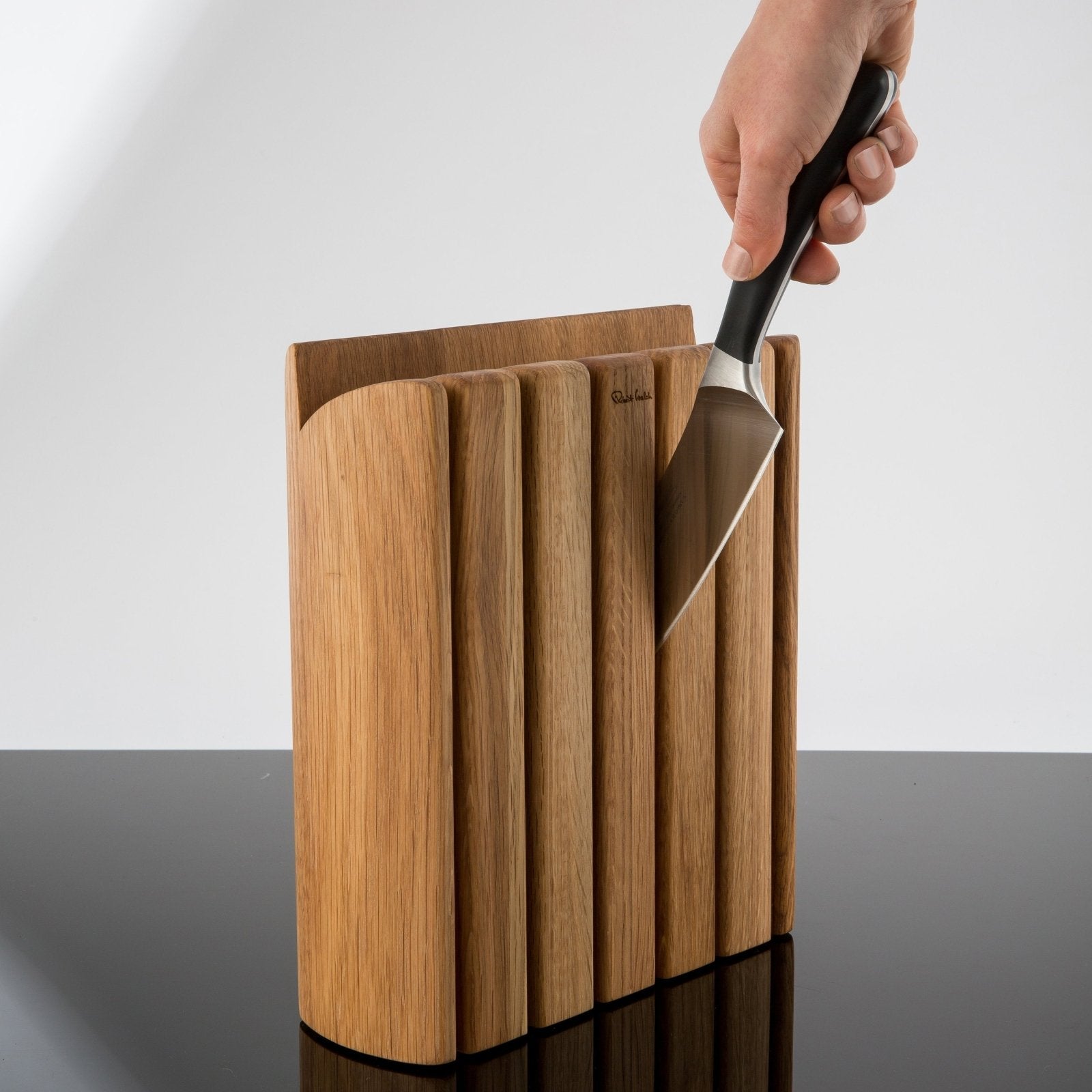 Robert Welch Book Oak Knife Block Set - SIGBO2097V/7 - The Cotswold Knife Company