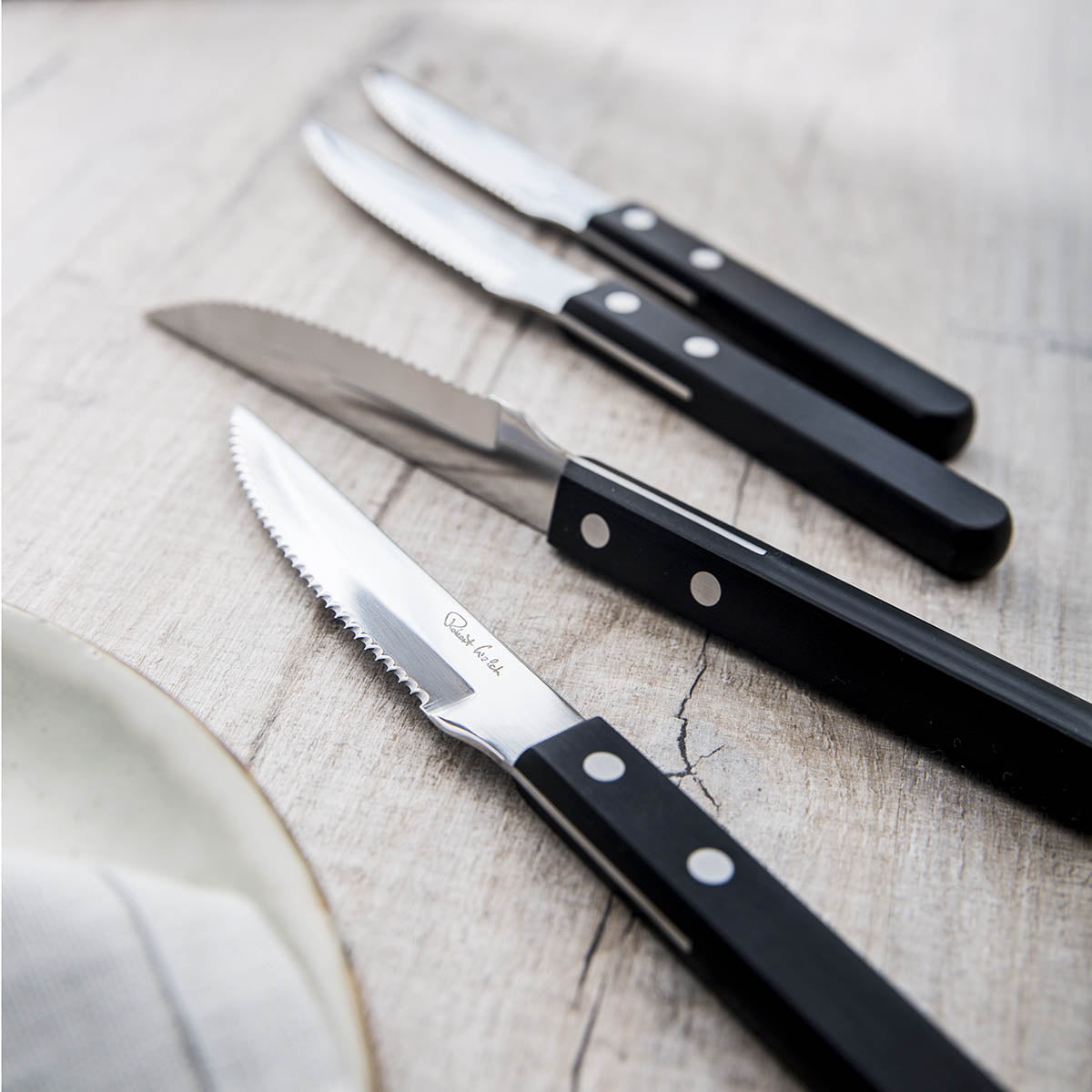 Robert Welch Trattoria Steak Knife 6 Piece - TRABR1012V/6 - The Cotswold Knife Company