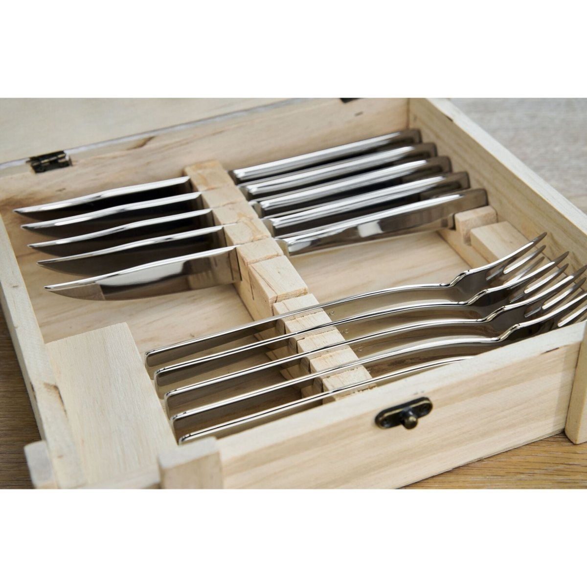 ZWILLING® 12 Piece Polished Steak Cutlery Set - 071503590 - The Cotswold Knife Company