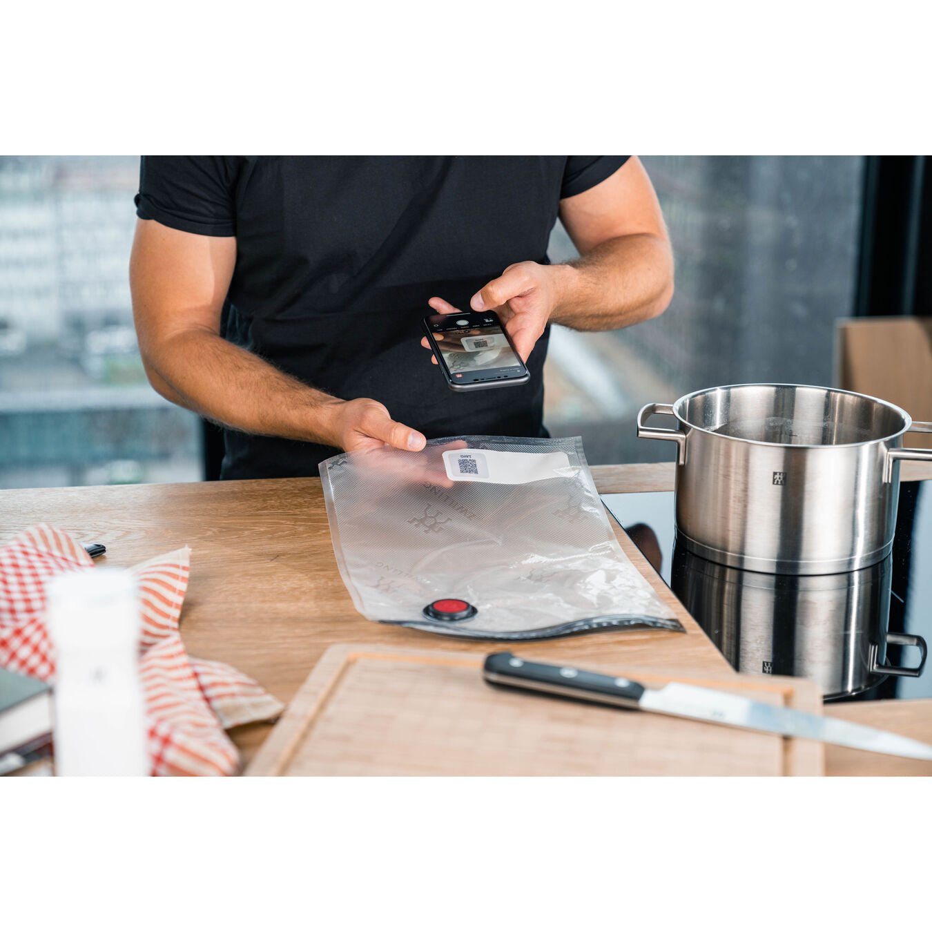 Zwilling Fresh & Save Vacuum Bags - Various Sizes - 1002488 - The Cotswold Knife Company